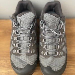 Oboz Women's Cirque Low Hiking Shoes